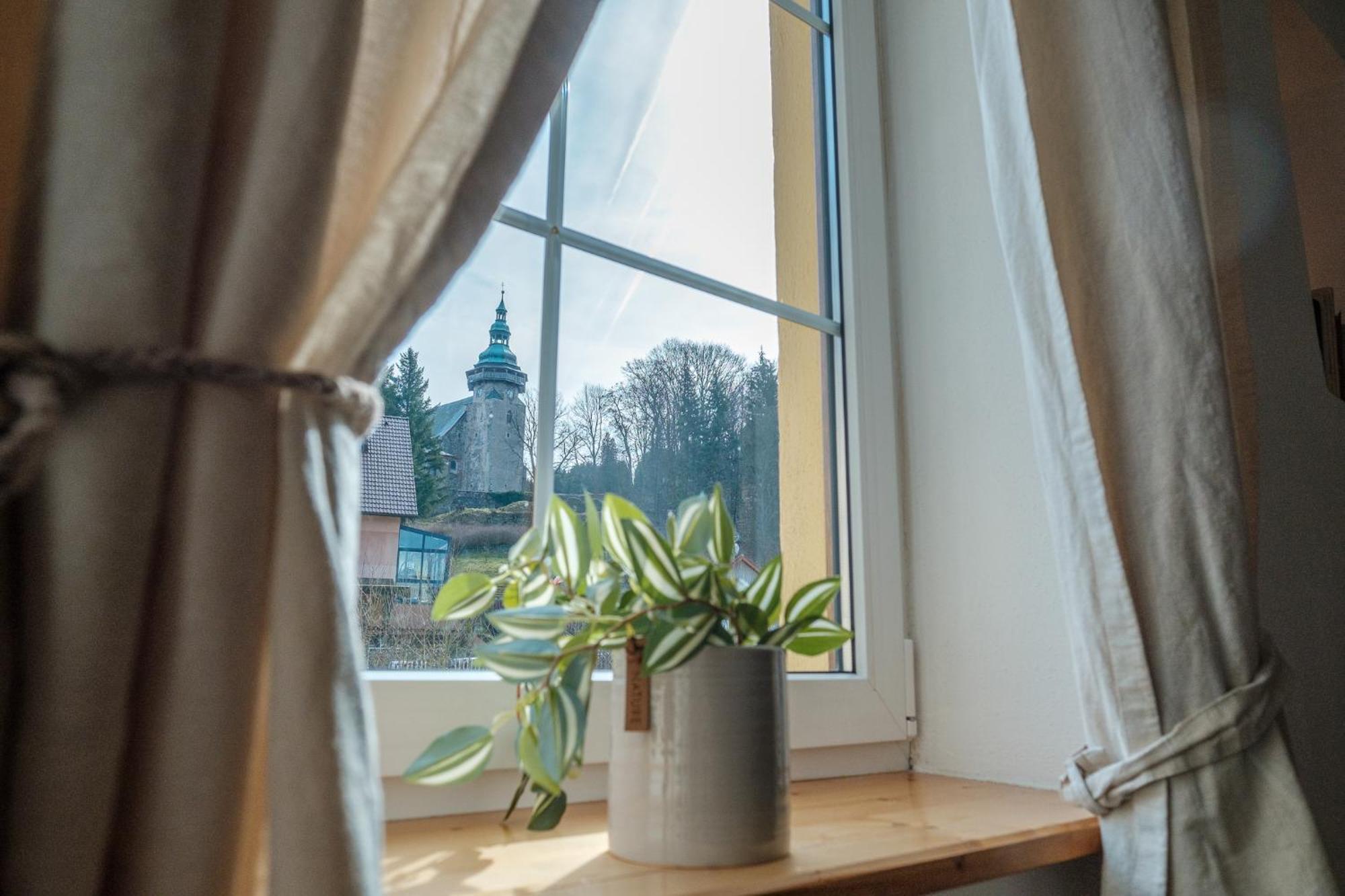 U Stare Cesty Hotel Horní Slavkov Buitenkant foto